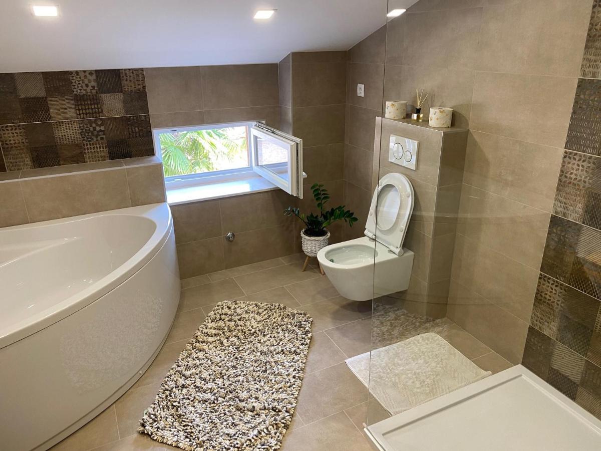 Andrea, Premium Three Bedroom Apartment, Entire Floor Kastav Luaran gambar